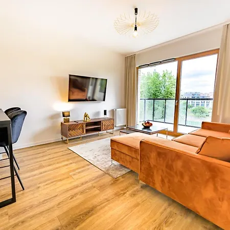 About Art Apartment