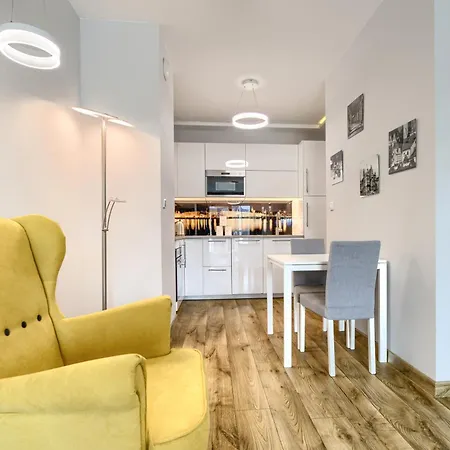 About Art Apartment *