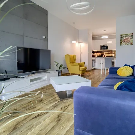 About Art Apartment *